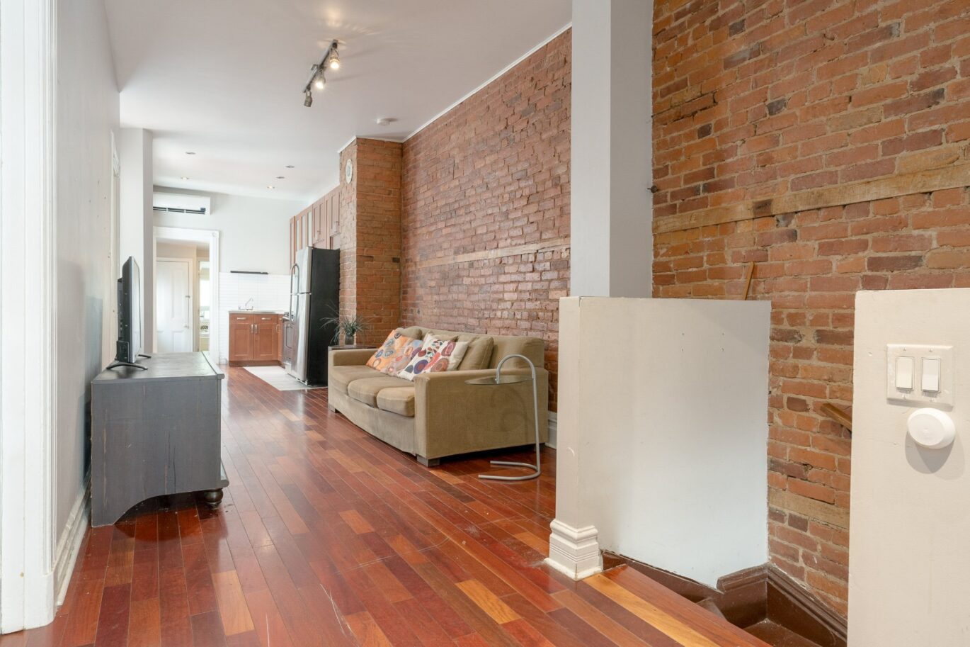4250 – 4252 Rue Berri  Montréal (Le Plateau-Mont-Royal) (Montréal)