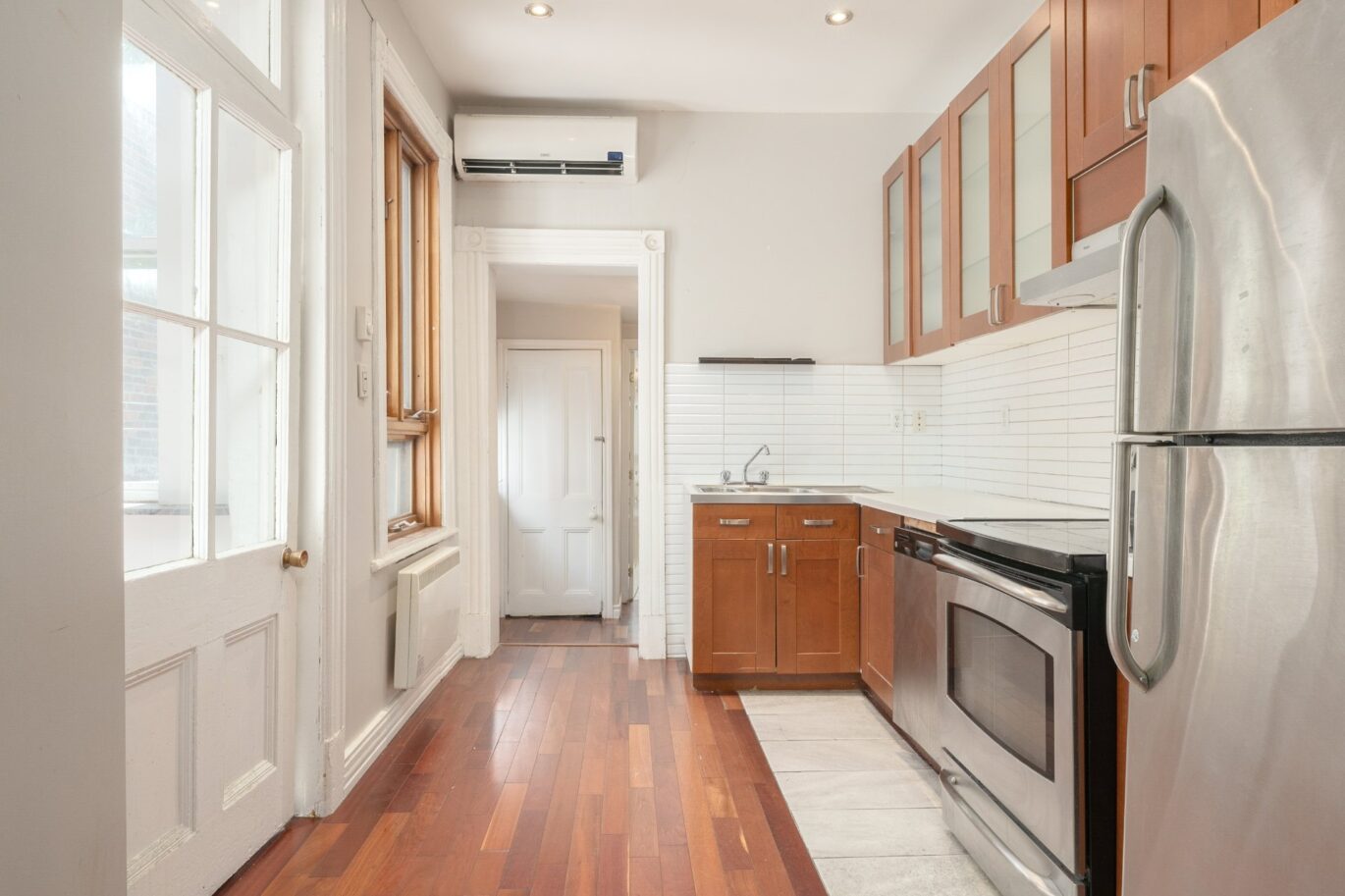 4250 – 4252 Rue Berri  Montréal (Le Plateau-Mont-Royal) (Montréal)