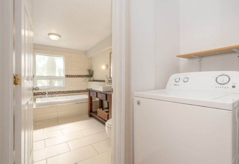 4250 – 4252 Rue Berri  Montréal (Le Plateau-Mont-Royal) (Montréal)