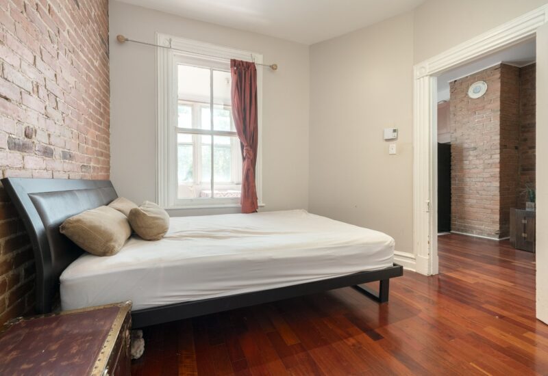 4250 – 4252 Rue Berri  Montréal (Le Plateau-Mont-Royal) (Montréal)