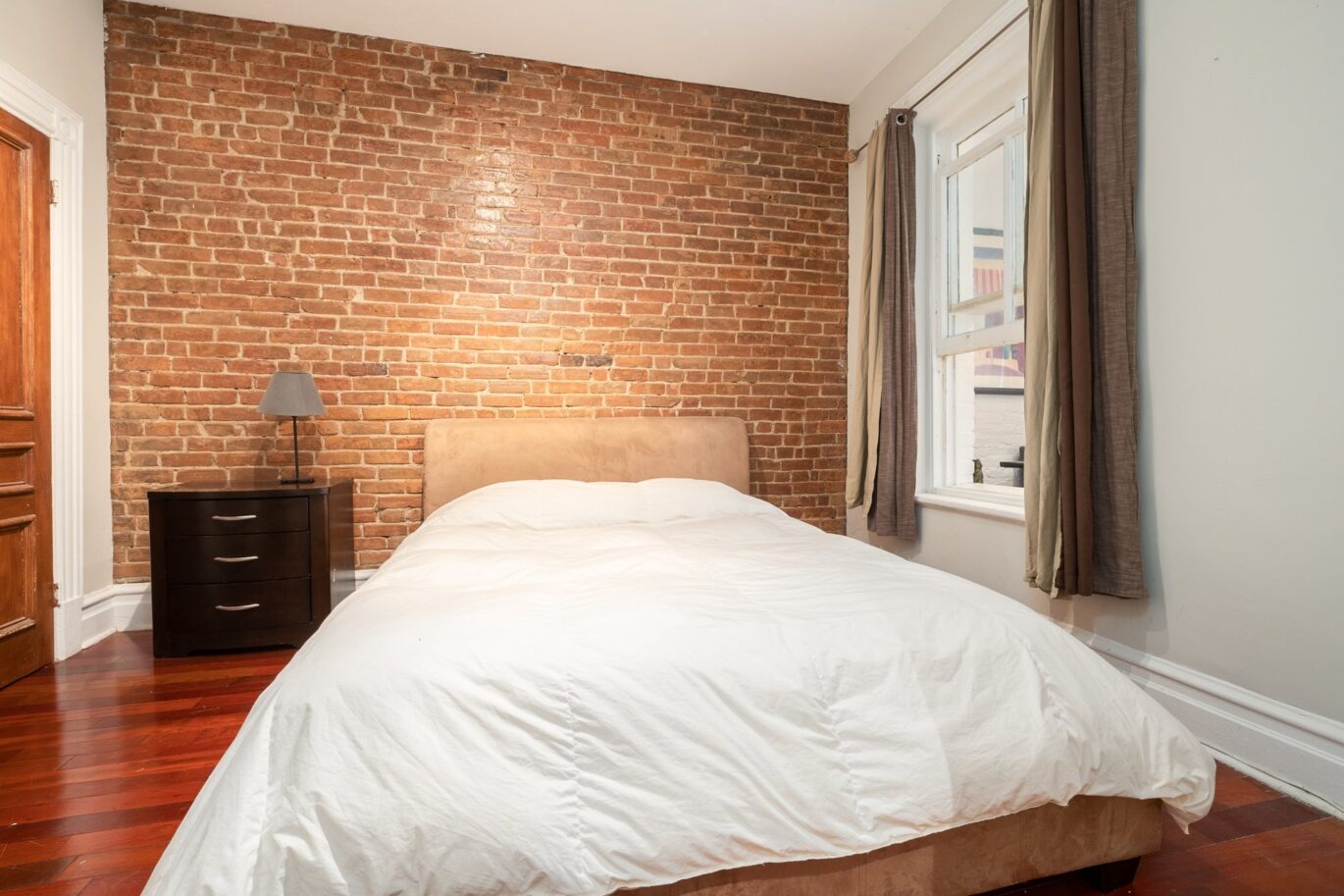 4250 – 4252 Rue Berri  Montréal (Le Plateau-Mont-Royal) (Montréal)