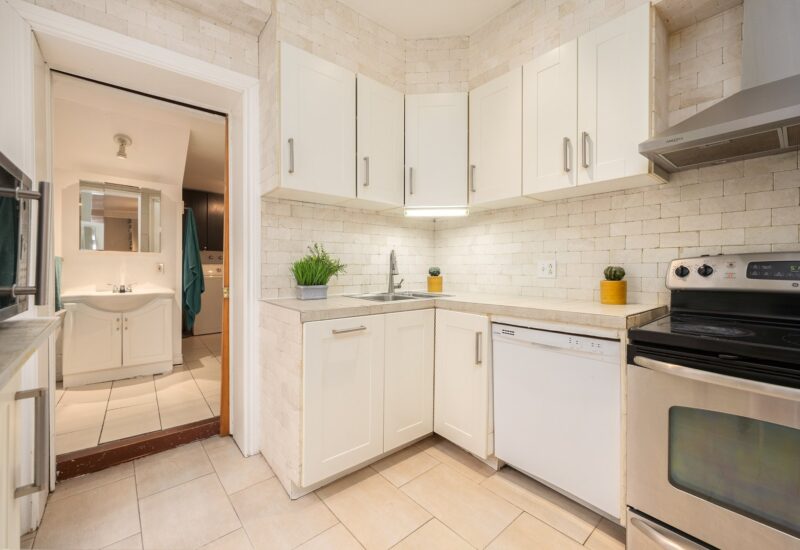 4250 – 4252 Rue Berri  Montréal (Le Plateau-Mont-Royal) (Montréal)