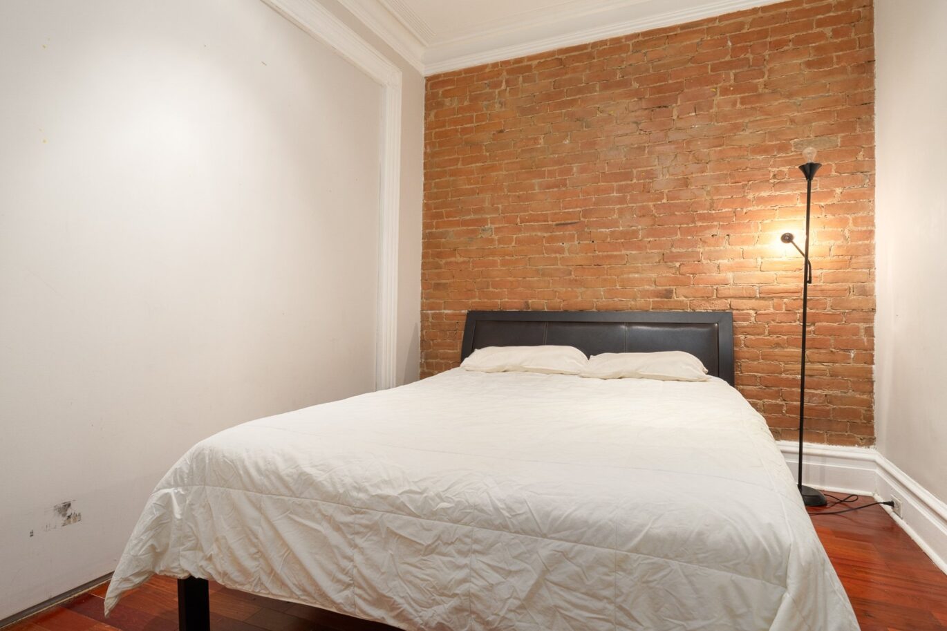 4250 – 4252 Rue Berri  Montréal (Le Plateau-Mont-Royal) (Montréal)