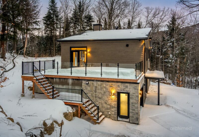 85 Ch. des Faucons  Mont-Blanc (Laurentides)