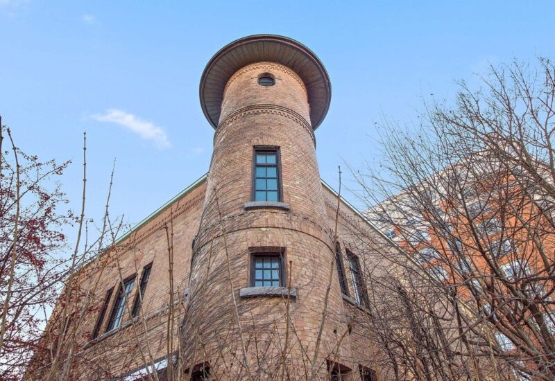 680 Av. Victoria  Westmount (Montréal)