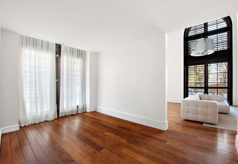 680 Av. Victoria  Westmount (Montréal)