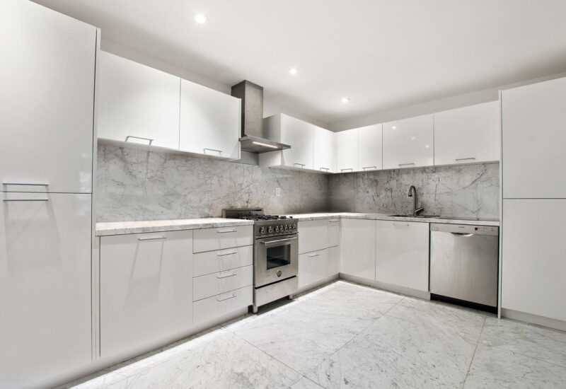 680 Av. Victoria  Westmount (Montréal)