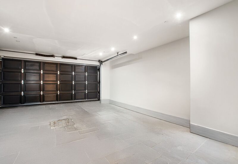 680 Av. Victoria  Westmount (Montréal)