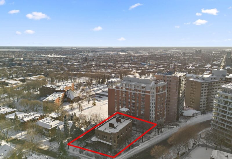 680 Av. Victoria  Westmount (Montréal)