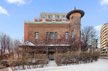 680 Av. Victoria  Westmount (Montréal)