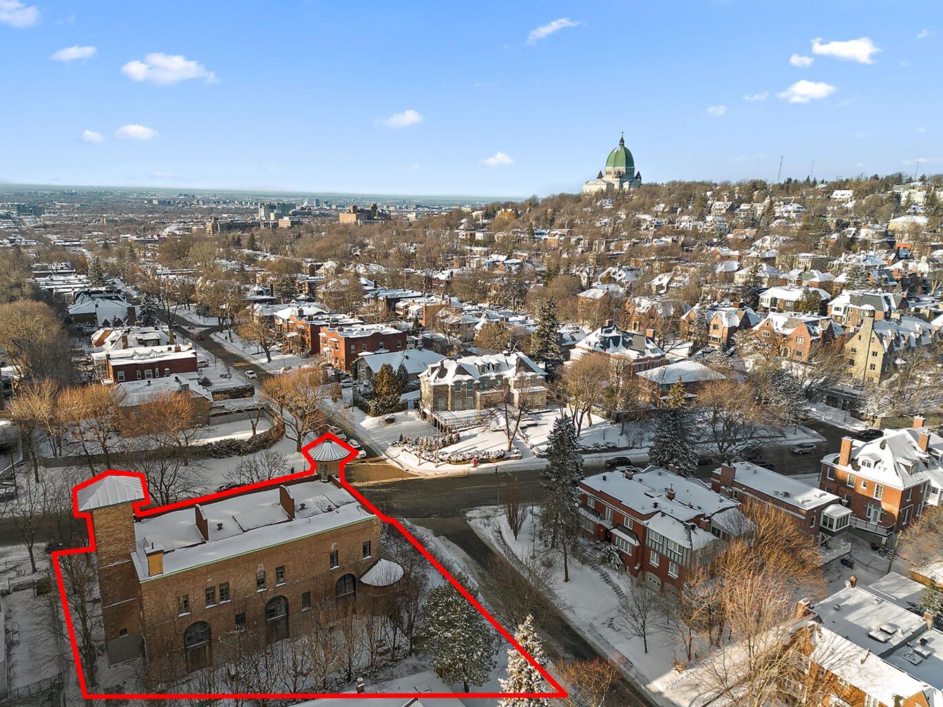 680 Av. Victoria  Westmount (Montréal)