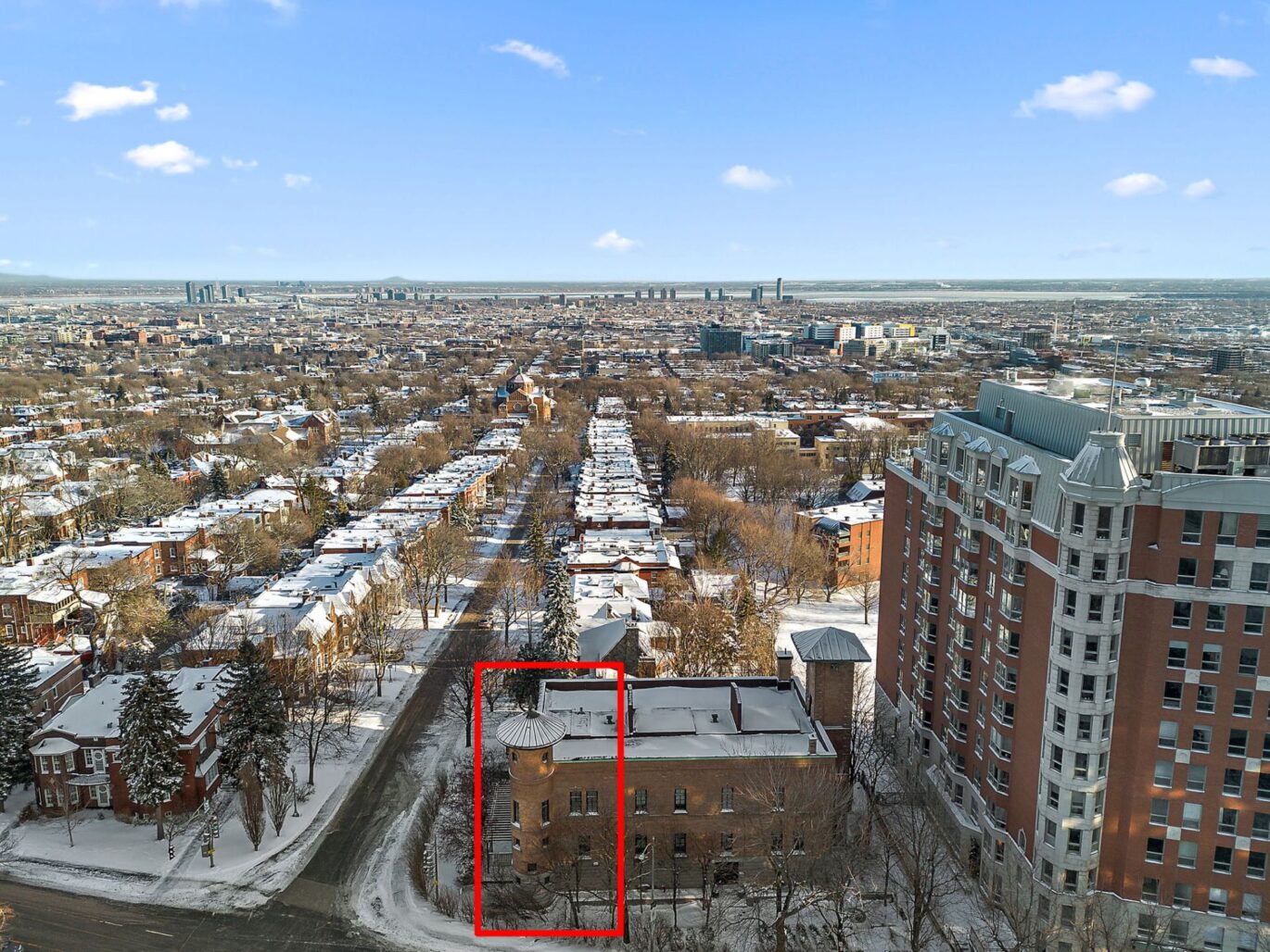 680 Av. Victoria  Westmount (Montréal)