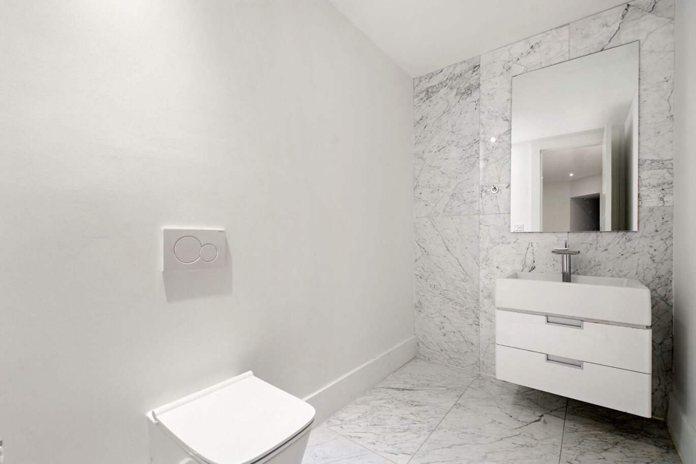 680 Av. Victoria  Westmount (Montréal)