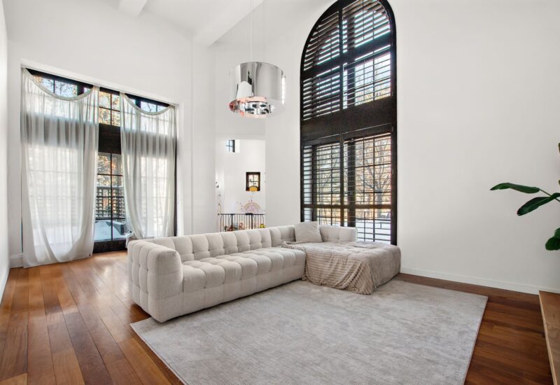 680 Av. Victoria  Westmount (Montréal)