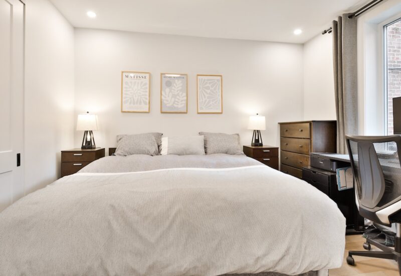 7580 Av. Querbes  Montréal (Villeray/Saint-Michel/Parc-Extension) (Montréal)