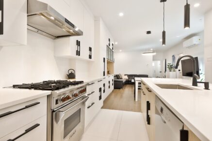 7580 Av. Querbes  Montréal (Villeray/Saint-Michel/Parc-Extension) (Montréal)