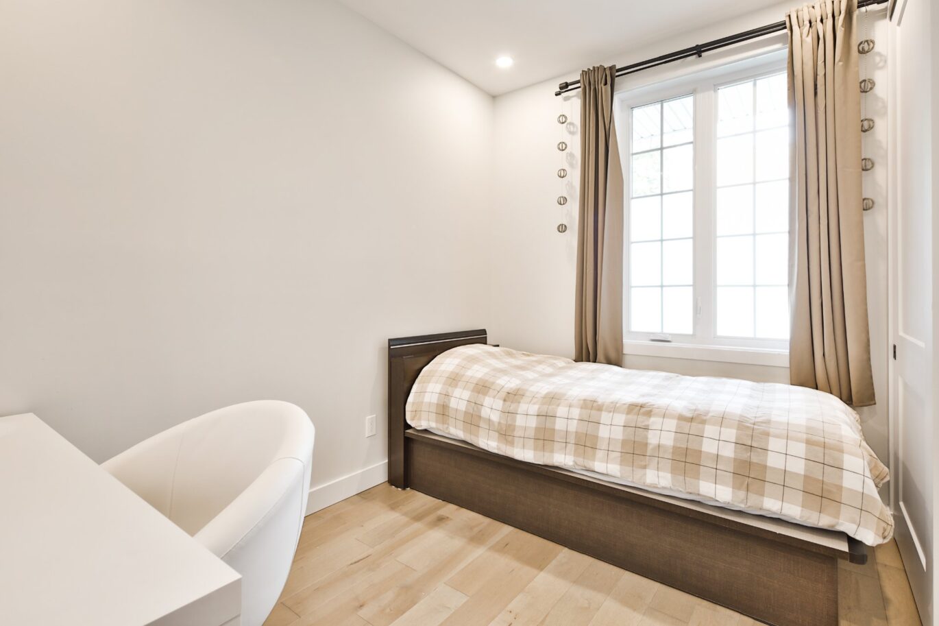 7580 Av. Querbes  Montréal (Villeray/Saint-Michel/Parc-Extension) (Montréal)