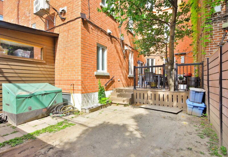 7580 Av. Querbes  Montréal (Villeray/Saint-Michel/Parc-Extension) (Montréal)