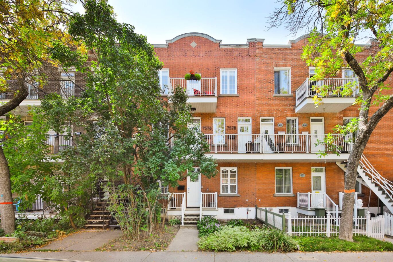 7580 Av. Querbes  Montréal (Villeray/Saint-Michel/Parc-Extension) (Montréal)