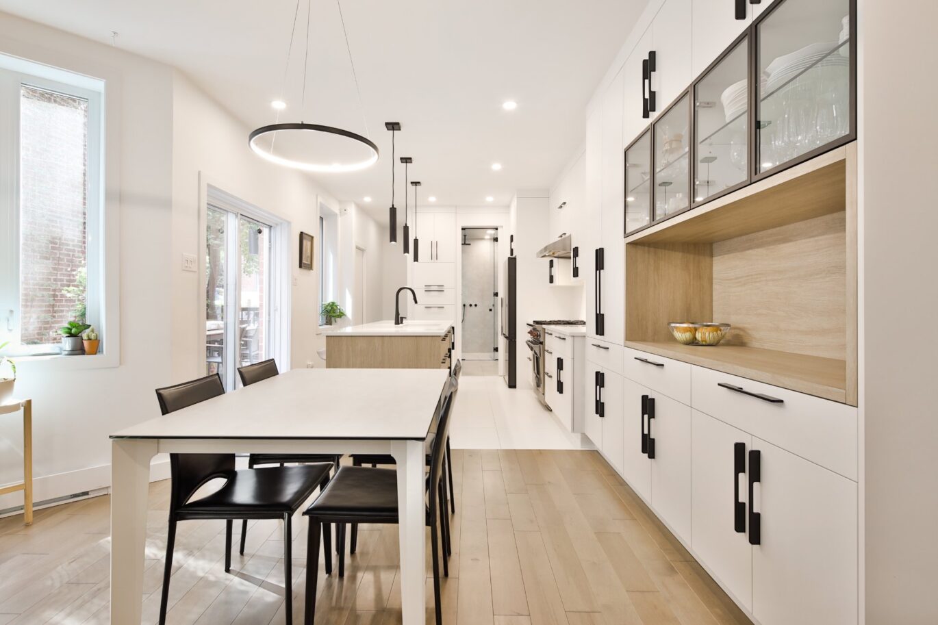 7580 Av. Querbes  Montréal (Villeray/Saint-Michel/Parc-Extension) (Montréal)