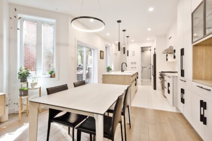 7580 Av. Querbes  Montréal (Villeray/Saint-Michel/Parc-Extension) (Montréal)