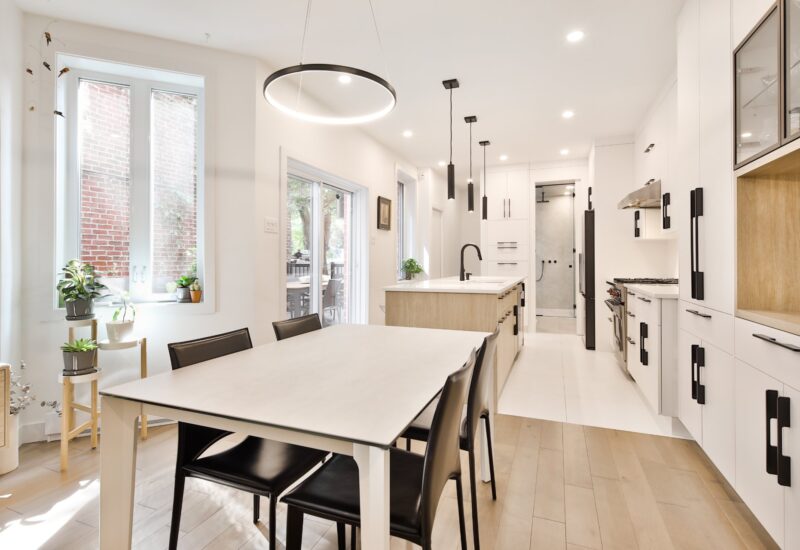 7580 Av. Querbes  Montréal (Villeray/Saint-Michel/Parc-Extension) (Montréal)