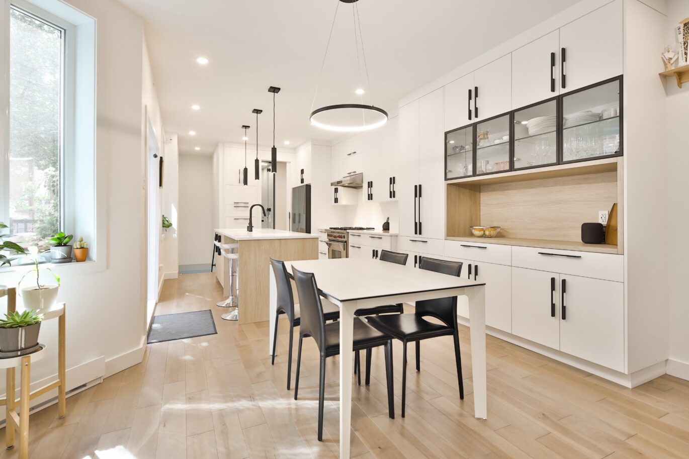 7580 Av. Querbes  Montréal (Villeray/Saint-Michel/Parc-Extension) (Montréal)