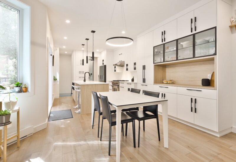 7580 Av. Querbes  Montréal (Villeray/Saint-Michel/Parc-Extension) (Montréal)