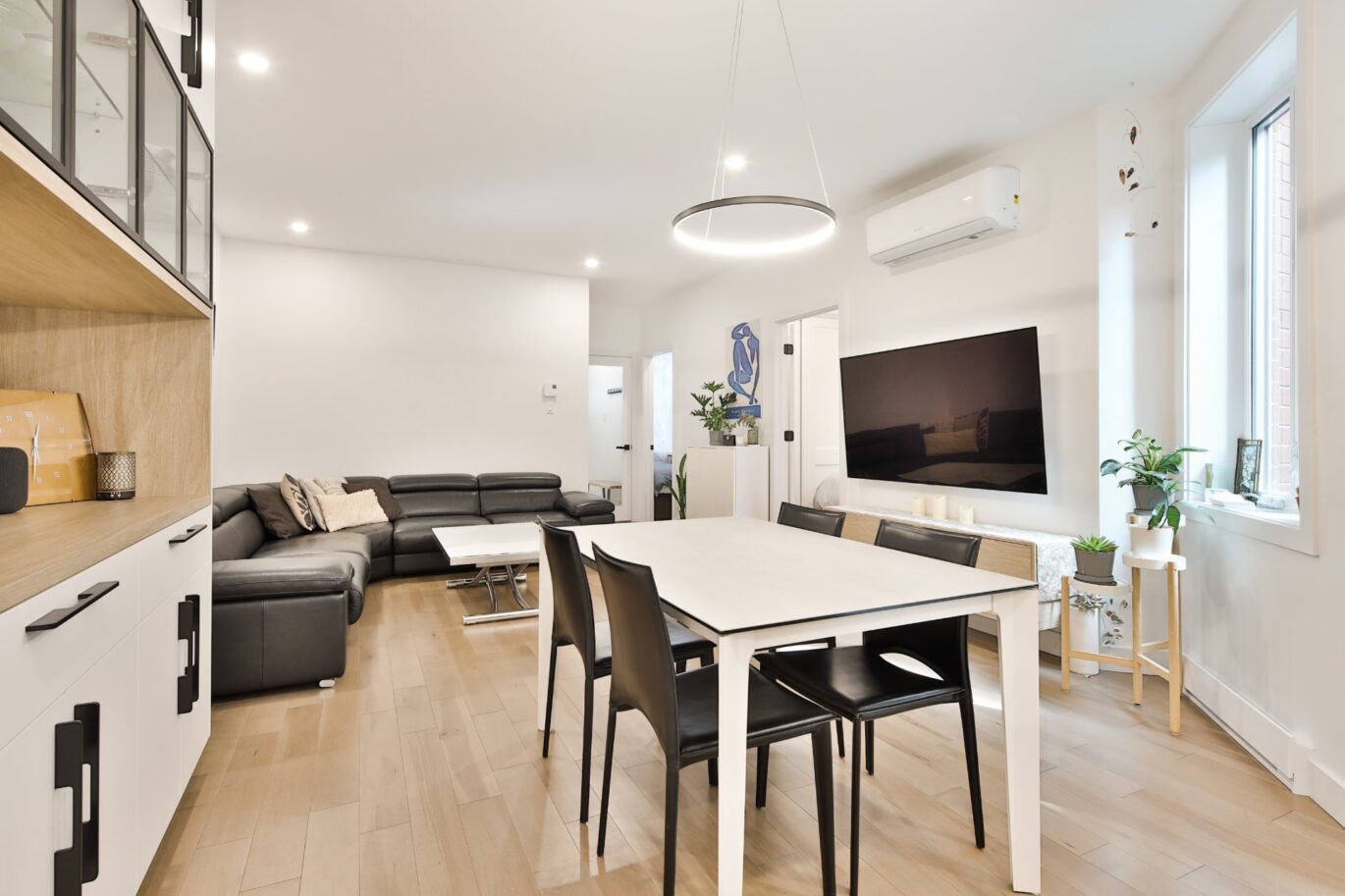 7580 Av. Querbes  Montréal (Villeray/Saint-Michel/Parc-Extension) (Montréal)