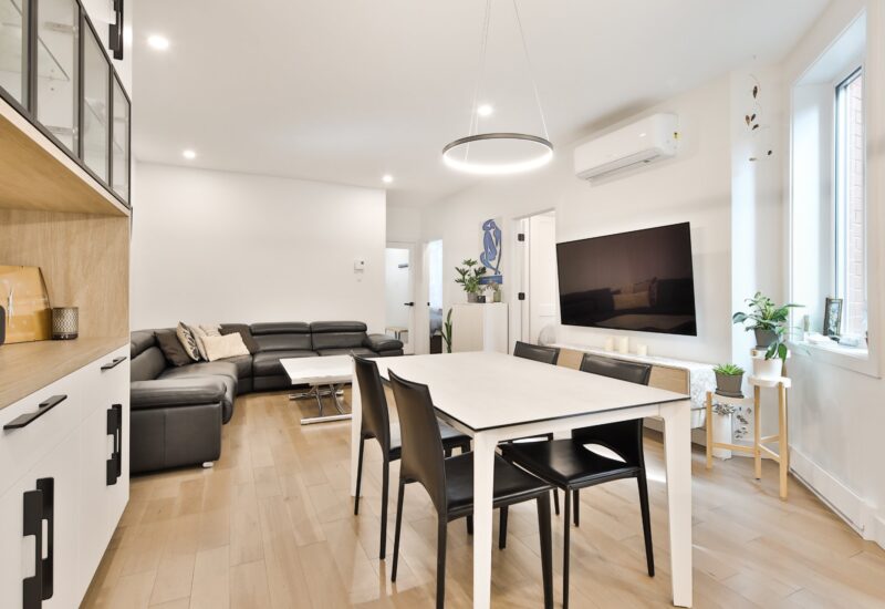 7580 Av. Querbes  Montréal (Villeray/Saint-Michel/Parc-Extension) (Montréal)