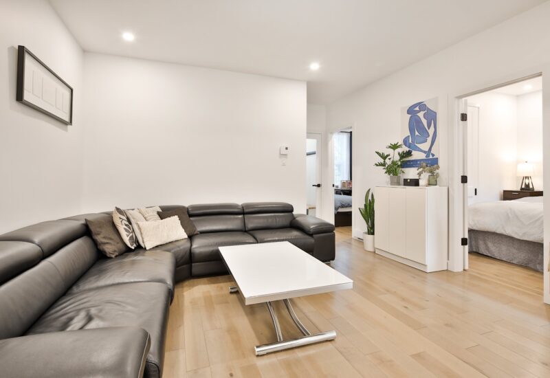 7580 Av. Querbes  Montréal (Villeray/Saint-Michel/Parc-Extension) (Montréal)