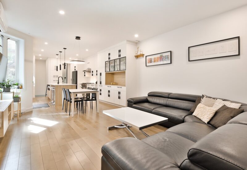 7580 Av. Querbes  Montréal (Villeray/Saint-Michel/Parc-Extension) (Montréal)