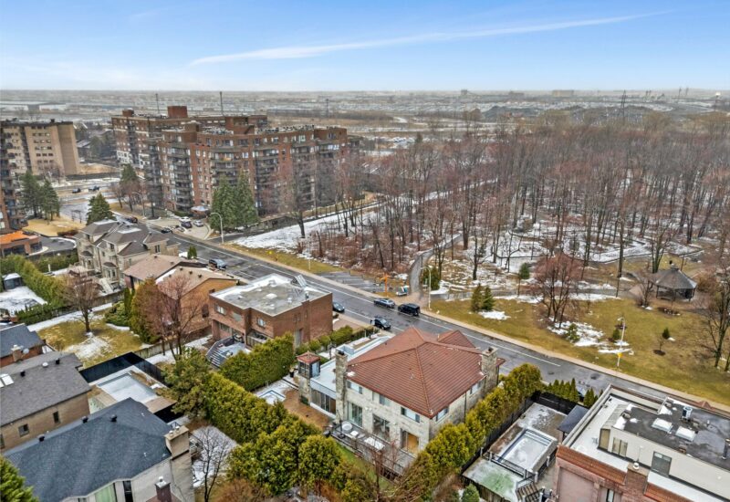 6552 Ch. Collins  Côte-Saint-Luc (Montréal)