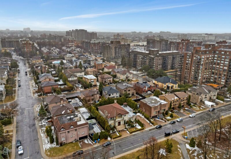 6552 Ch. Collins  Côte-Saint-Luc (Montréal)