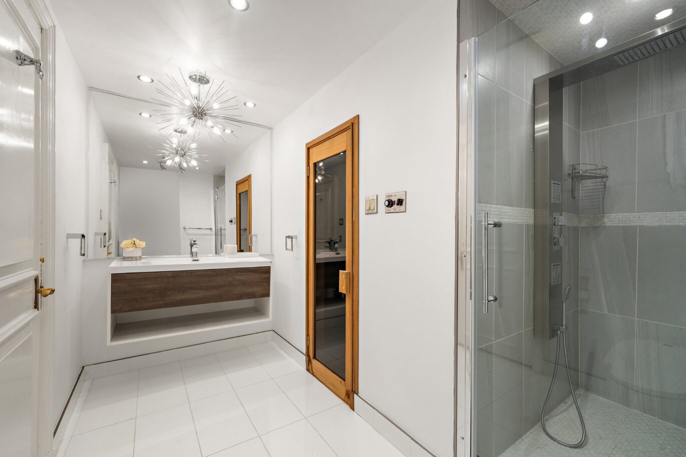 6552 Ch. Collins  Côte-Saint-Luc (Montréal)