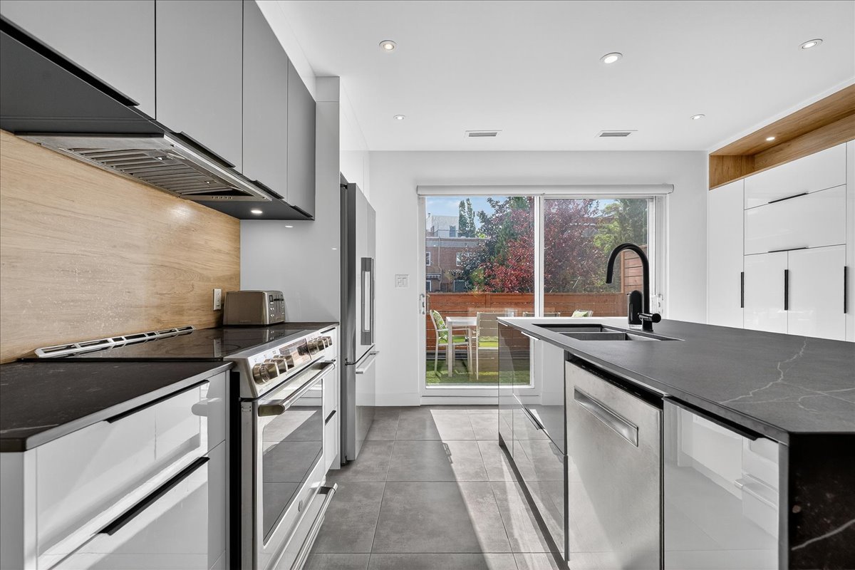 2306 Rue Ste-Cunégonde  Montréal (Le Sud-Ouest) (Montréal)