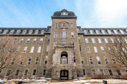 230 Rue Sherbrooke E. #408  Montréal (Ville-Marie) (Montréal)