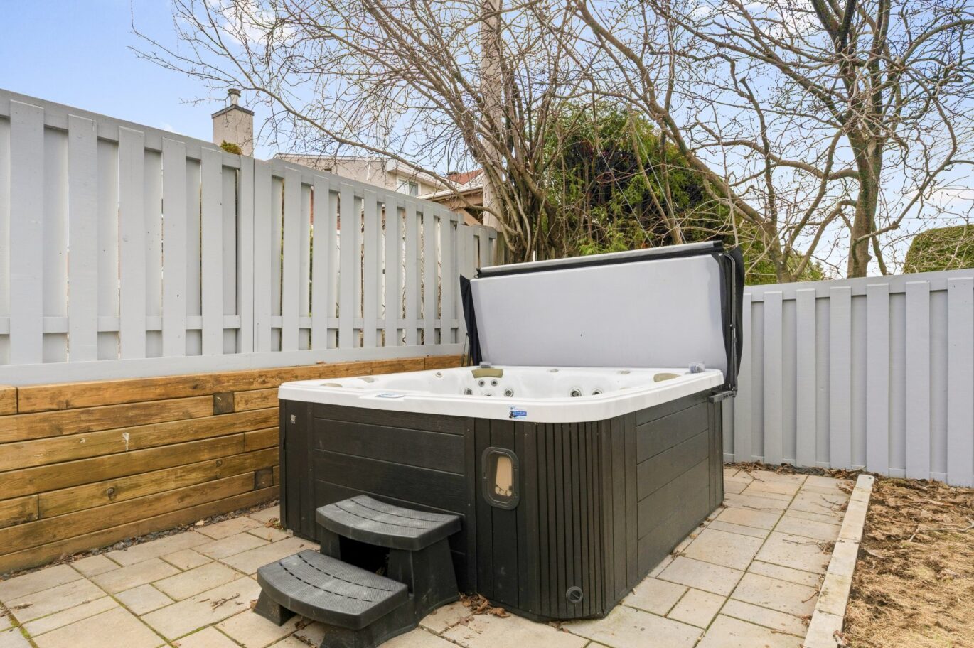 2645 Rue des Pintades  Laval (Sainte-Rose) (Laval)