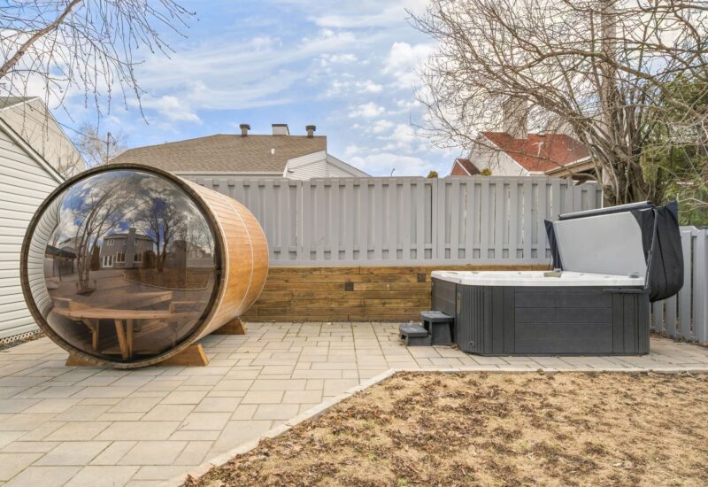 2645 Rue des Pintades  Laval (Sainte-Rose) (Laval)