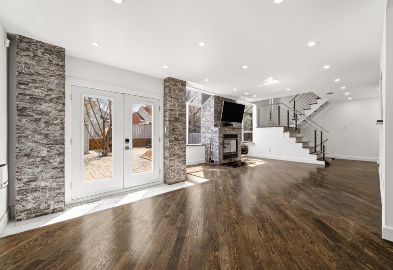 2645 Rue des Pintades  Laval (Sainte-Rose) (Laval)