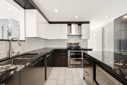 2645 Rue des Pintades  Laval (Sainte-Rose) (Laval)