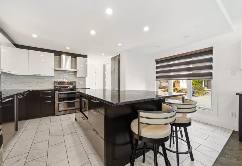 2645 Rue des Pintades  Laval (Sainte-Rose) (Laval)