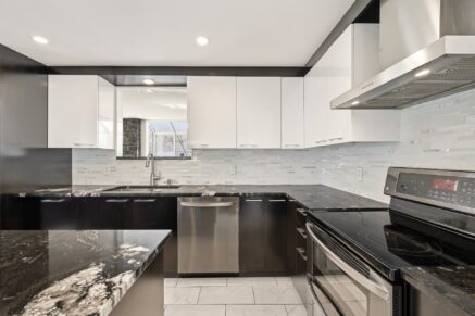 2645 Rue des Pintades  Laval (Sainte-Rose) (Laval)