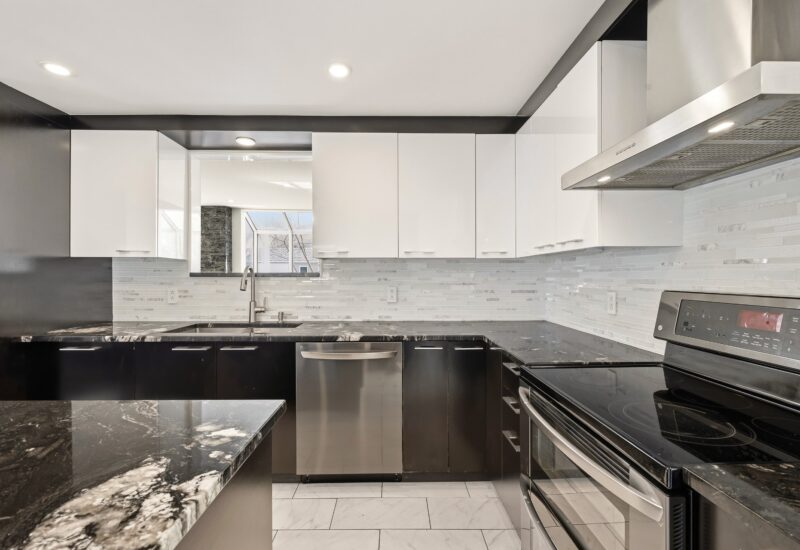 2645 Rue des Pintades  Laval (Sainte-Rose) (Laval)