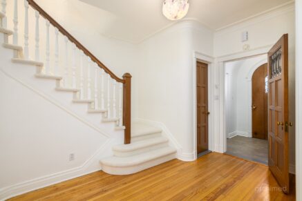 75 Av. Courcelette  Montréal (Outremont) (Montréal)