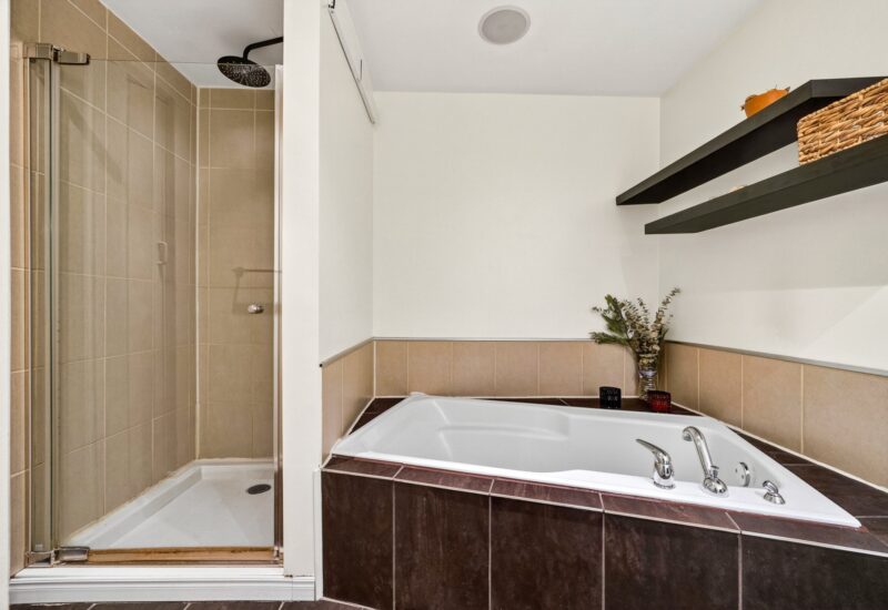 17 Place du Soleil #301  Montréal (Verdun/Île-des-Sœurs) (Montréal)