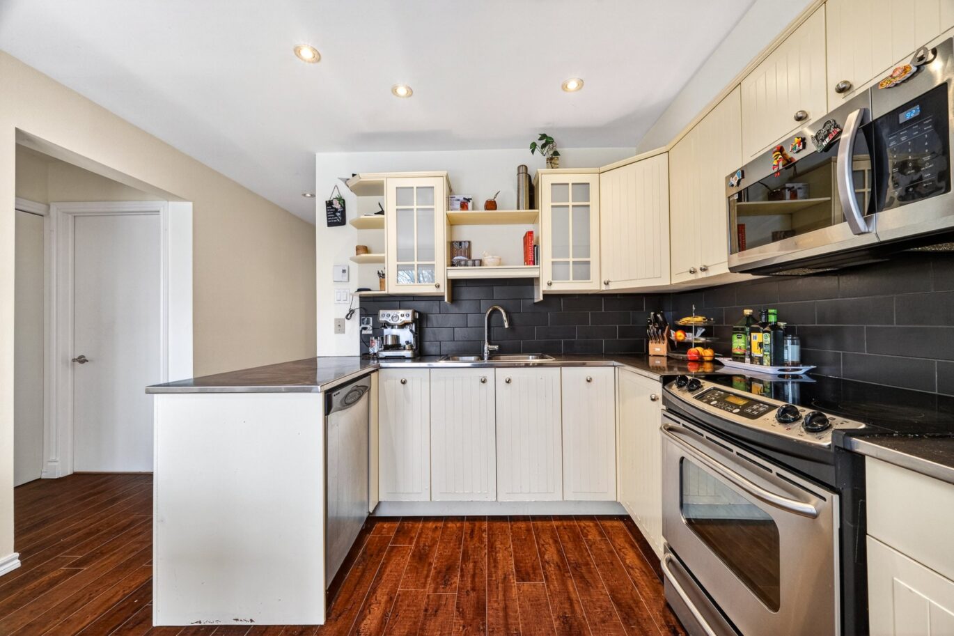 17 Place du Soleil #301  Montréal (Verdun/Île-des-Sœurs) (Montréal)