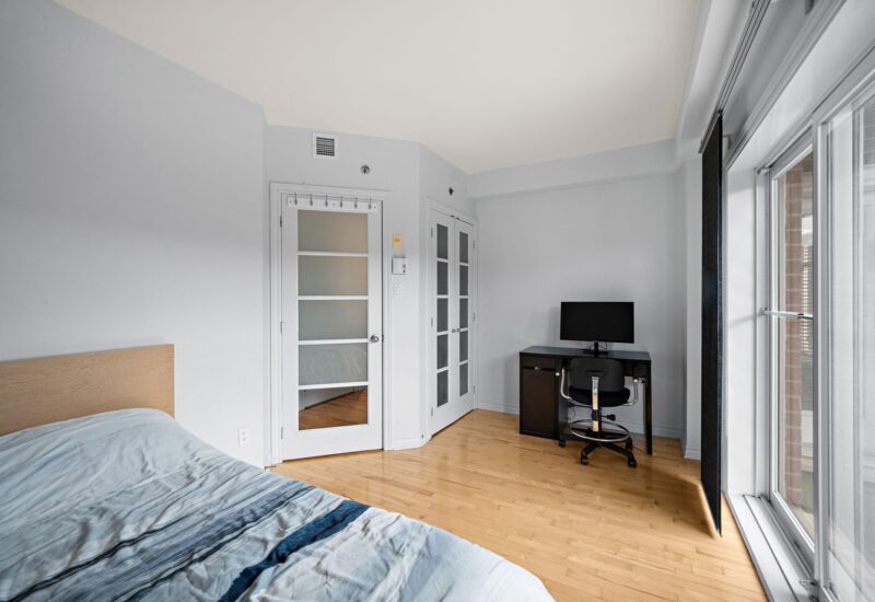 6800 Boul. Henri-Bourassa O. #104  Montréal (Saint-Laurent) (Montréal)