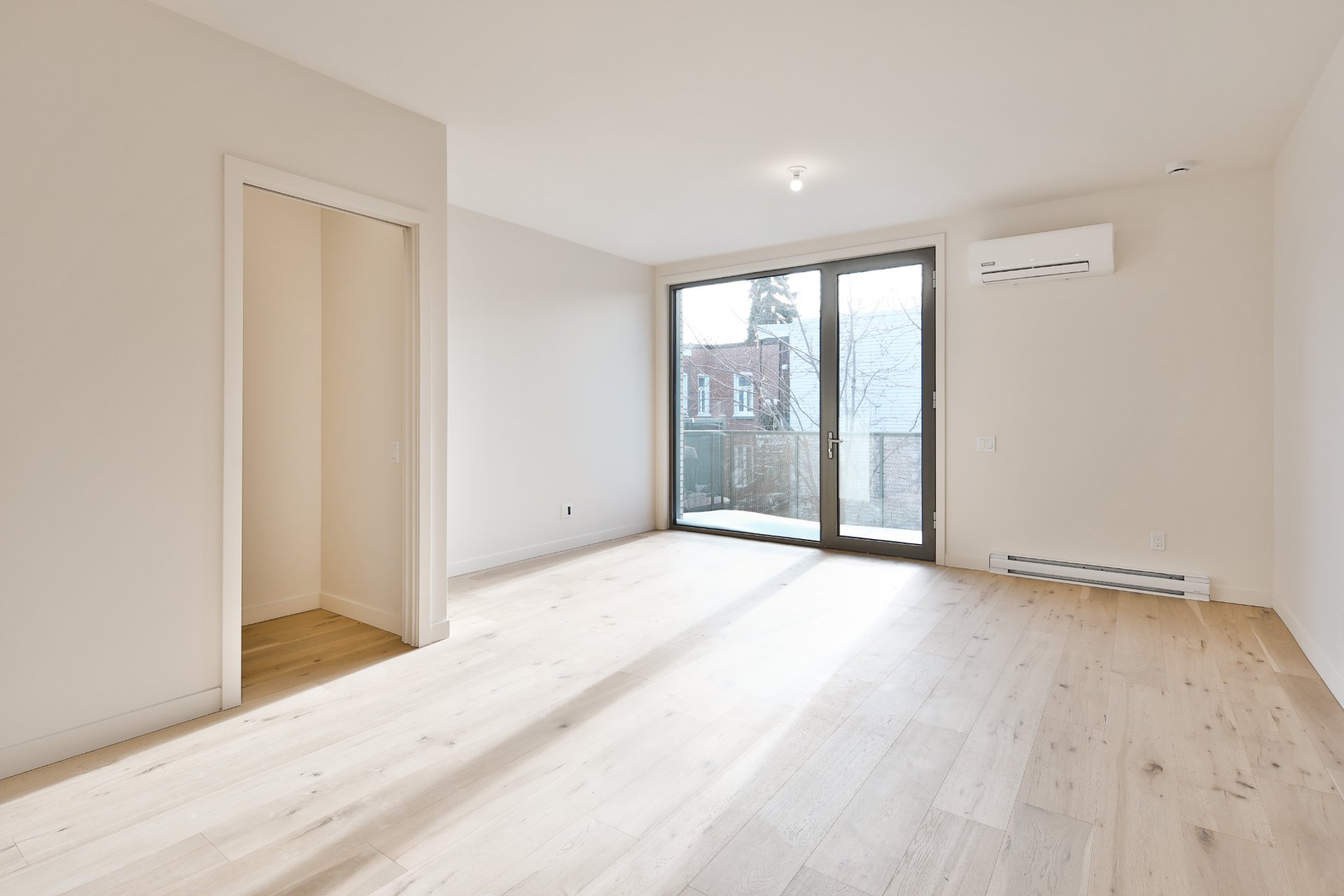 4422 Rue D&rsquo;Iberville  Montréal (Le Plateau-Mont-Royal) (Montréal) - picture 2