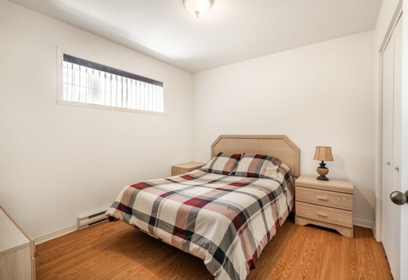 27 – 27 Rue Roméo-Pilon  Blainville (Laurentides)